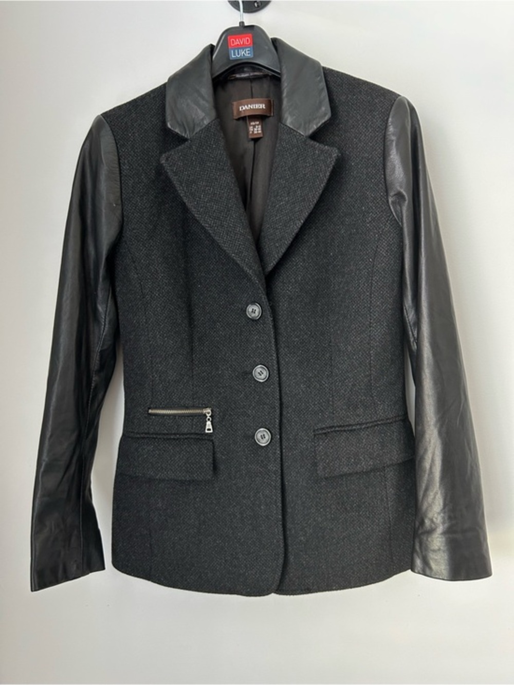 Danier Wool-Blend and Leather Sleeve Tailored Blazer Jacket